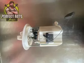 166-470-17-94 Mercedes-benz 2012 - 2019 Gle350 Gle400 Engine Fuel Pump Assembly Oem
