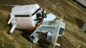 2464701694 Mercedes-benz Oem Fuel Pump For Gla-class Assy #2