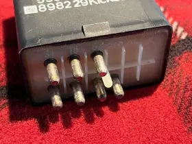 898229 Mercedes-benz R107 380 Sl Fuel Pump Relay 1982 Us Model #2