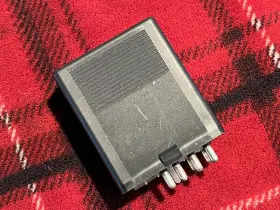 898229 Mercedes-benz R107 380 Sl Fuel Pump Relay 1982 Us Model #3
