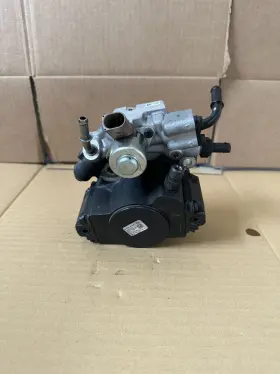 A6510702801 Mercedes-benz High-pressure Fuel Pump Sprinter E Clas C 2.1 Om651 Dodge