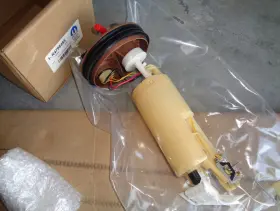 R4798485 Mopar 1996-1999 Dodge Neon Fuel Pump Module And Level Unit Oem Original