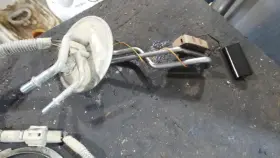 323-01050 Oem Fuel Pump From 8501 Gvw Gasoline Fits 96-97 Ford F250 Pickup 221117