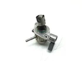946.110.127 Porsche 2015-2018 Macan Gts Right Pass Front High Pressure Fuel Pump With Line Oem #3