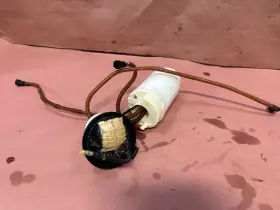 95562010303 Porsche Cayenne 03-06 955 3.2l Left Fuel Pump Assembly Oem 72k Miles