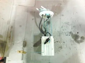 323-01418 Saturn Fuel Pump Assembly Primary Tank Mounted Fits 02-03 Vue 1277414 #2