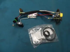 Fg05n Spectra Fuel Tank Sending Unit For 1987- 91 Chevy Gmc V R10 R20 R30 Passenger Side