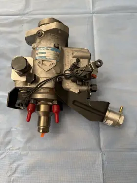 Stanadyne Db4427-5765drr Injection Pump Fits Cat Diesel Engine Db4427-5765 2644s003