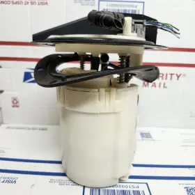 323-59303 Subaru 05-09 Legacy Gt 2.5l Fuel Gas Pump Assembly Turbo Oem #3