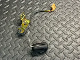83320-35590 Toyota 4runner Fuel Gas Tank Float Sending Sensor Unit 1998-2002