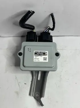89571-33030 Toyota Camry 2018-2024 Fuel Pump Controller Module Oem