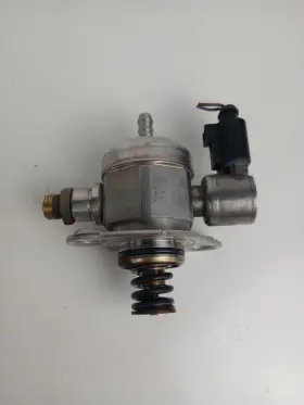 06a127026b Volkswagen 2014-2017 Volkswage Golf Jetta Passat Engine Mounted Fuel Pump 1.8 #3