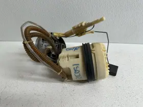 323-58832 Volkswagen 1996-1997 Passat Tdi Diesel Fuel Pump W Sending Unit And Bracket