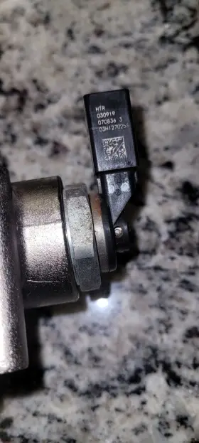 03h127025s Volkswagen Trucks 18-23 Atlas 3.6l High Pressure Direct Injection Fuel Pump Oem #2