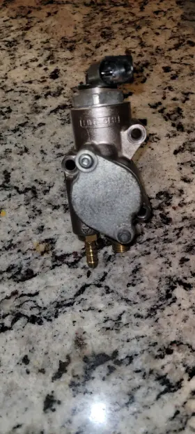 03h127025s Volkswagen Trucks 18-23 Atlas 3.6l High Pressure Direct Injection Fuel Pump Oem #3