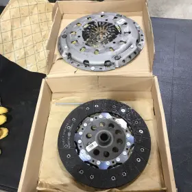 272314 Volvo Oem Clutch Kit V70 S60 C70 S70 S40 #2