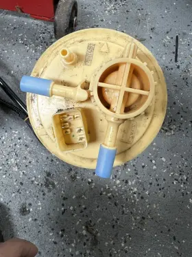 31261819 Volvo 2003-2014 Xc90 Fuel Pump