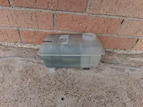 9122997 Volvo Expansion Tank/coolant Reservoir 740 940 960 S90 -