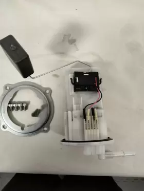 Fz07 Yamaha 7428 Mt07 Fuel Pump Oem Excellent Condition 2021 Fits Xsr700