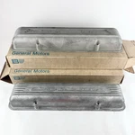Nos Gm Corvette Finned Aluminum Valve Covers 3726086 Sbc Staggered Pattern. Fixed Price $299.99.