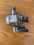 12-14 Mercedes CLS550 4.6L V8 M278 Engine Left High Pressure Fuel Pump Oem. Fixed Price $70.00.