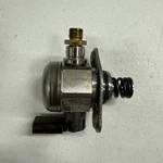 Audi RS3 8V Tfsi High Pressure Fuel Pump Unit Petrol 07K127025D Ttrs 2.5L. Fixed Price $200.00.