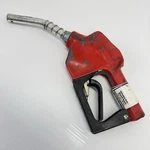 Apache 99000246 3/4 Inch Connection Automatic Shut Off Fuel Pump Nozzle, Red. Fixed Price $20.16.