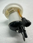 2010-2011 Lr Range Rover L322 Left Side Fuel Pump Sending Unit AH429A309AC Oem. Fixed Price $50.00.