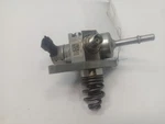 12625817 Engine Mounted Fuel Pump From 2015 Gmc Sierra 1500 5.3L 12614785. Fixed Price $100.94.