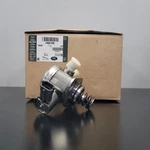 New Box - LR081595 Genuine Land Rover Fuel Pump. Fixed Price $450.00.