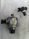 15-19 Volvo XC60 Fuel Pump Only Engine Mounted. Fixed Price $155.44.